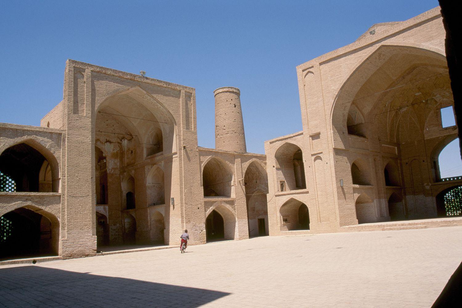 Ardistan Camii