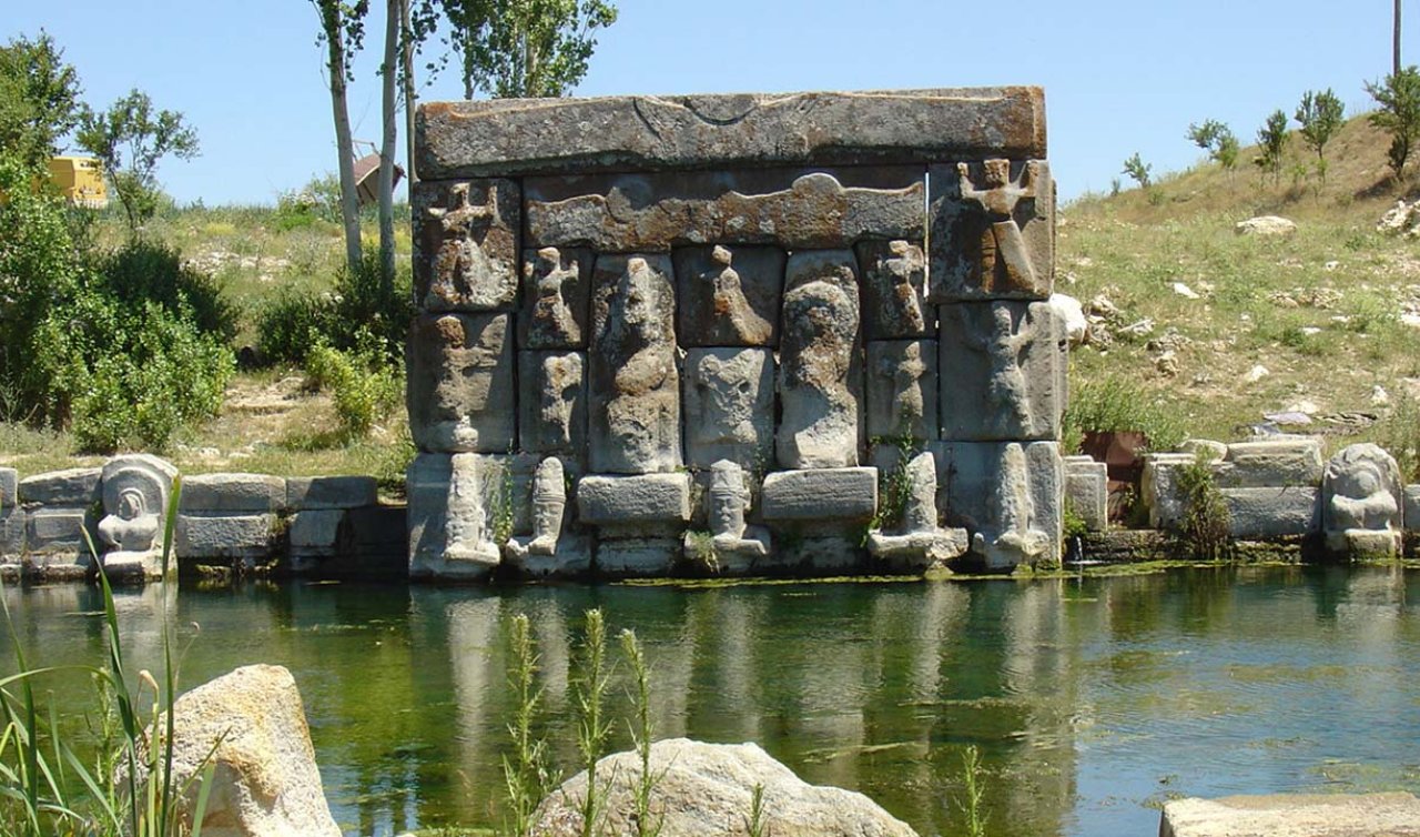Neolitik Çağ’dan Selçuklu Dönemi’ne Konya: Tarihe Tanıklık Eden Şehir