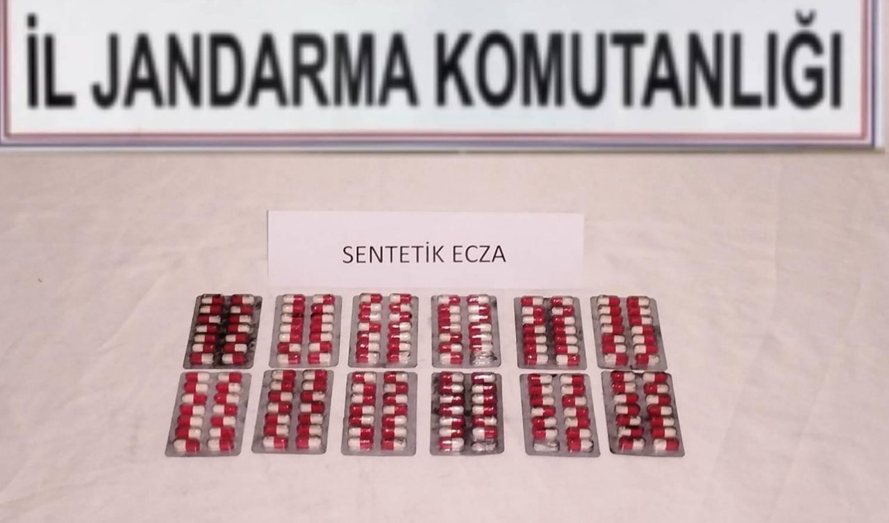 Konya’da uyuşturucu taciri yakalandı! Üzerinden çok sayıda sentetik hap çıktı