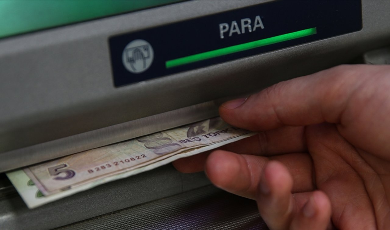 Bankalar emekliler için yarışıyor işte en yüksek promosyon tutarı