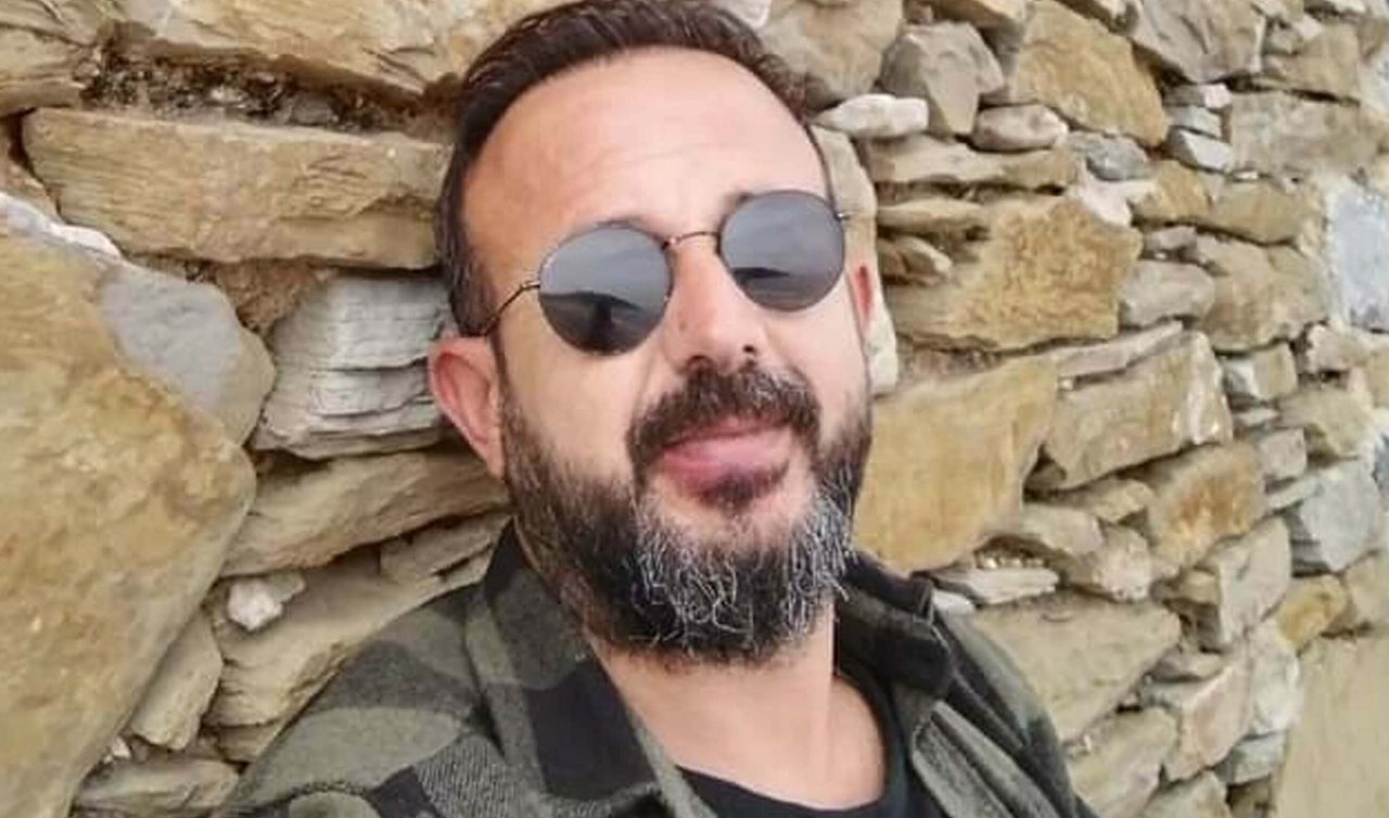 Rahatsızlanıp hastaneye giden öğretmen acil servis önünde kalp krizi geçirip öldü