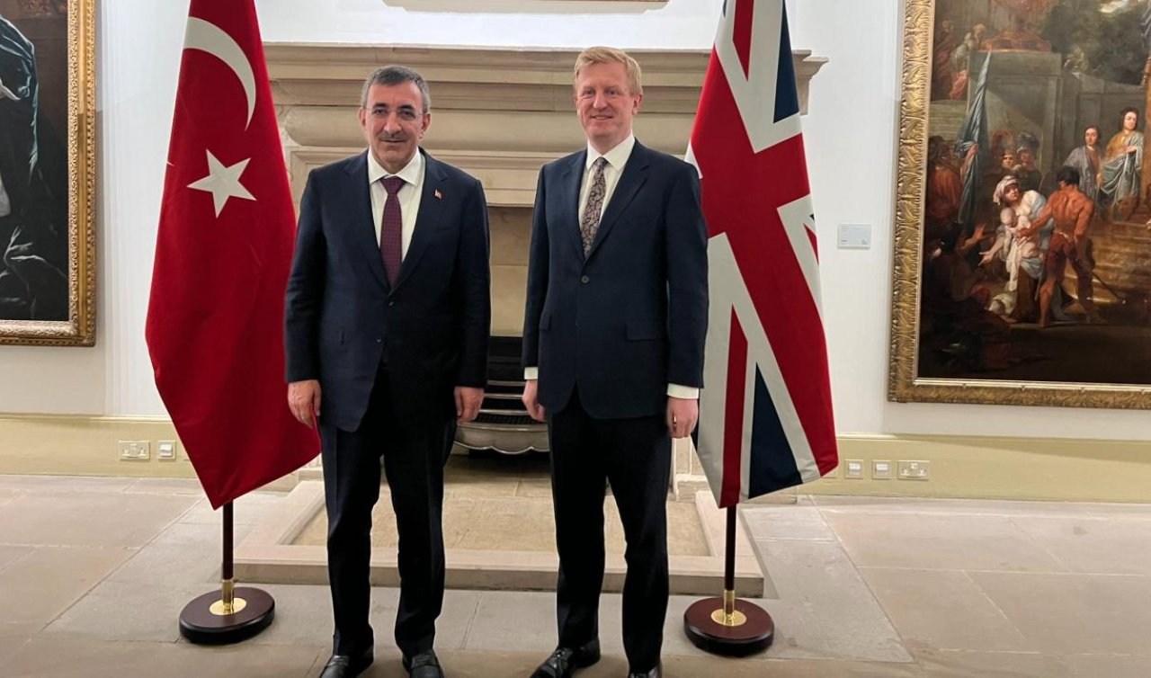  Cumhurbaşkanı Yardımcısı Yılmaz İngiliz mevkidaşı ile görüştü