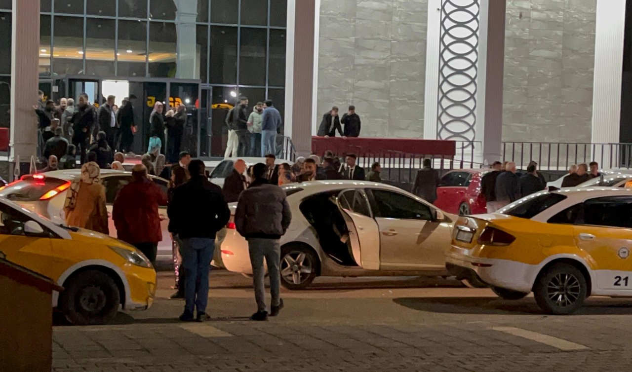 Düğünde muhtarlık seçimi kavgası: davetliler baygınlık geçirdi