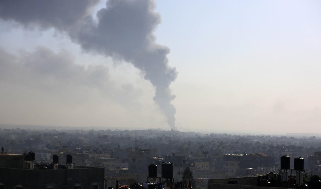 İsrail ordusu Gazze’nin Han Yunus kentine hava saldırılarını sürdürdü