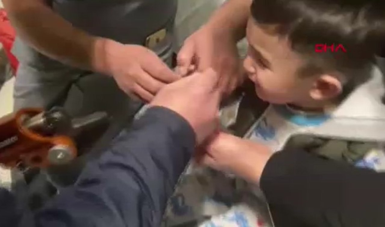  Parmağı gazoz açacağına sıkıştı olanlar oldu! 