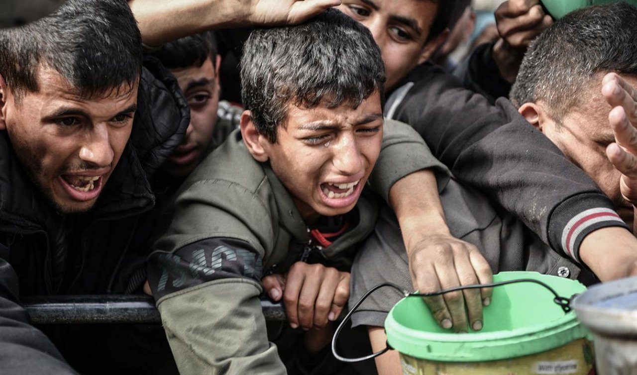 Gazze’de 2 çocuk daha “açlıktan’’ öldü