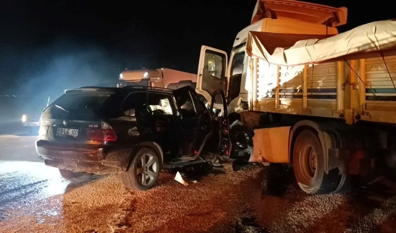 FECİ KAZA! TIR ile cip çarpıştı: 2’si polis 4 kişi yaralandı