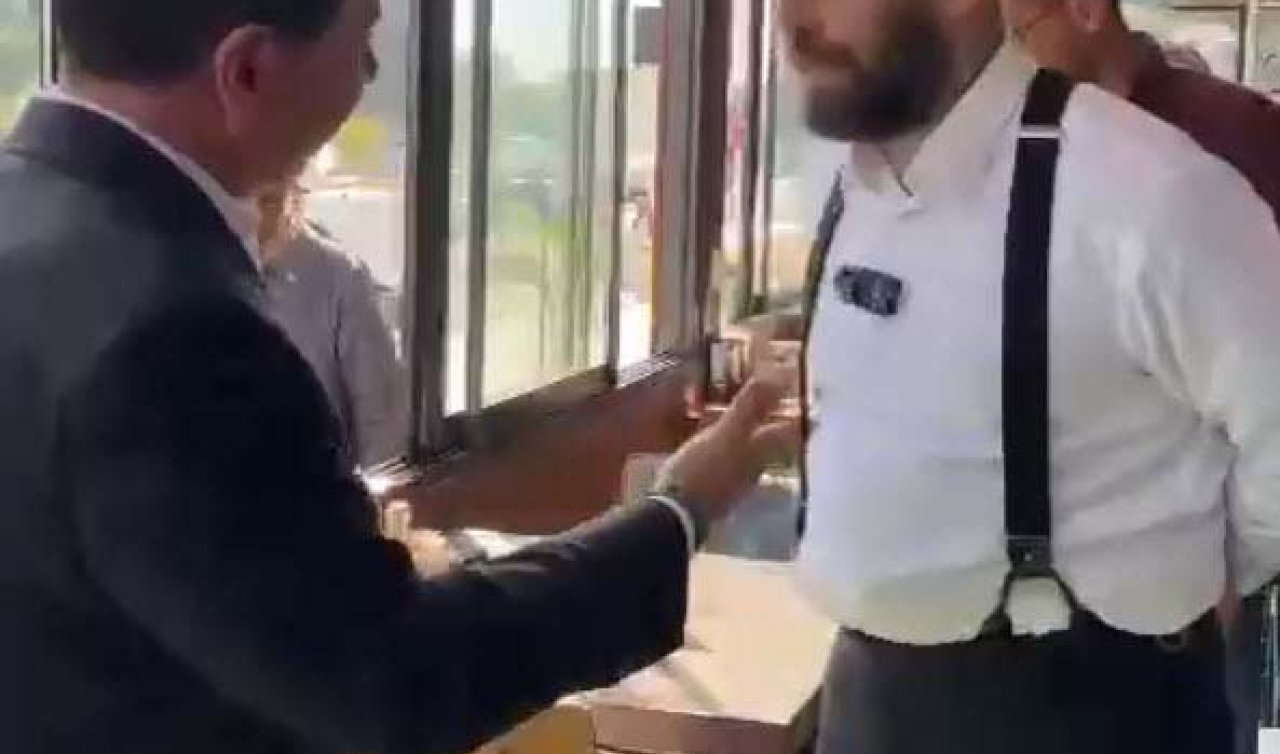 CHP’li başkan adayı ile İYİ Parti’li başkan adayı arasında ’tokalaşma’ gerginliği