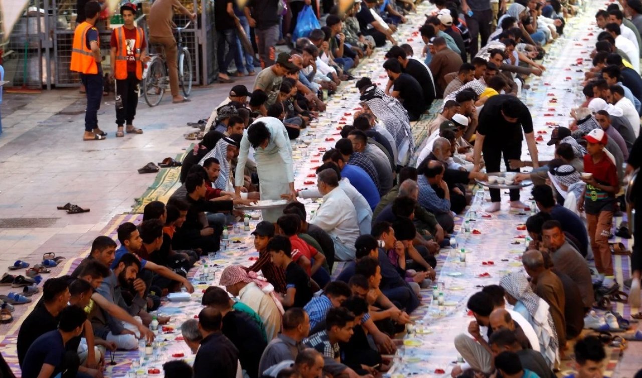 2024 Ramazan ayı başladı! Bu ülkeler ilk orucunu Salı günü tutacak