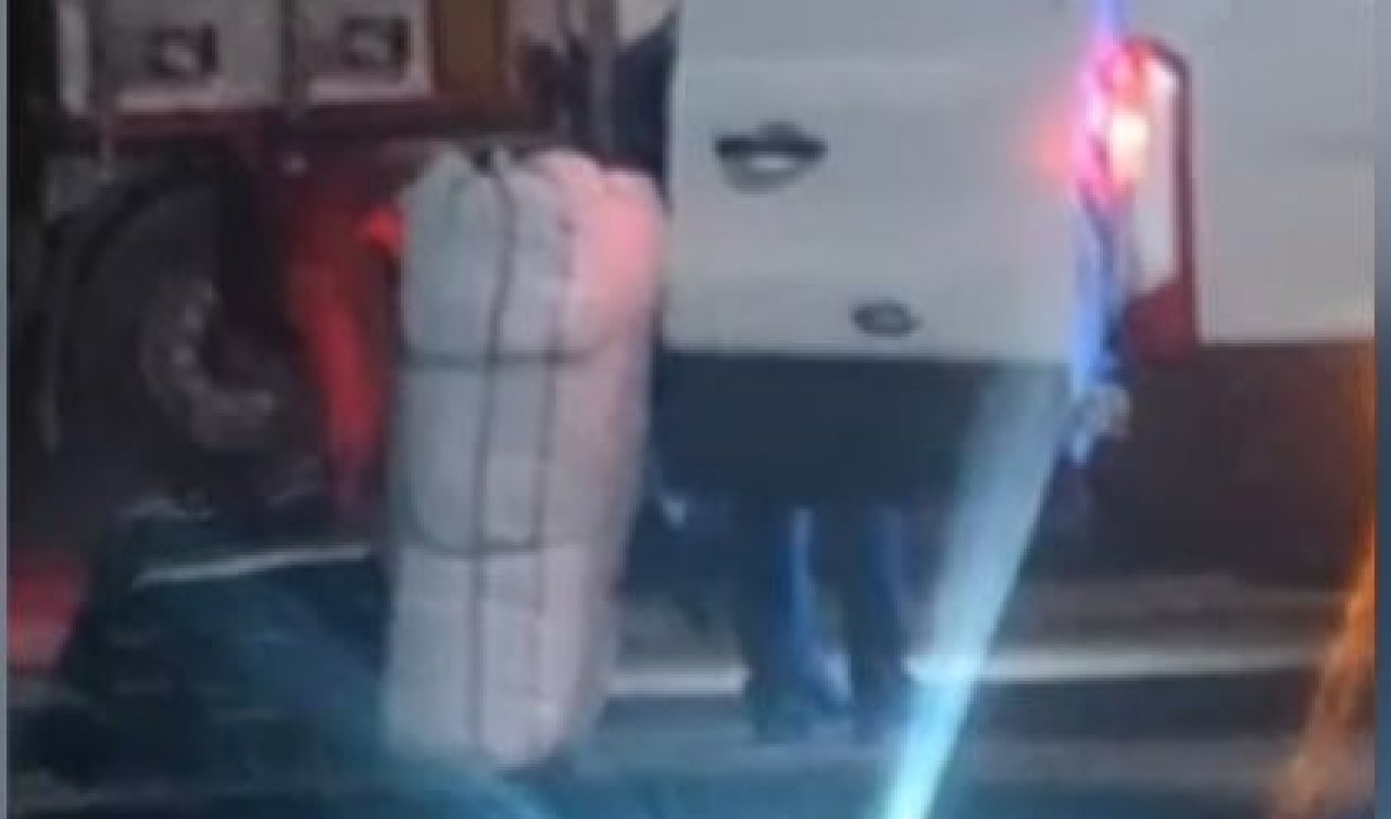  Yok artık dedirtti! Durdurulan tırda 700 kilo at ve eşek eti ele geçirildi