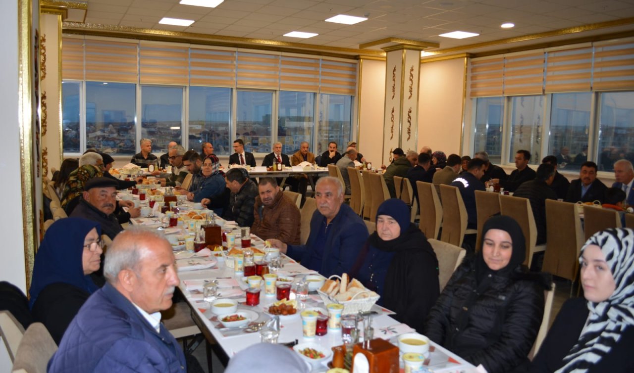  Konya’da anlamlı iftar yemeği! 