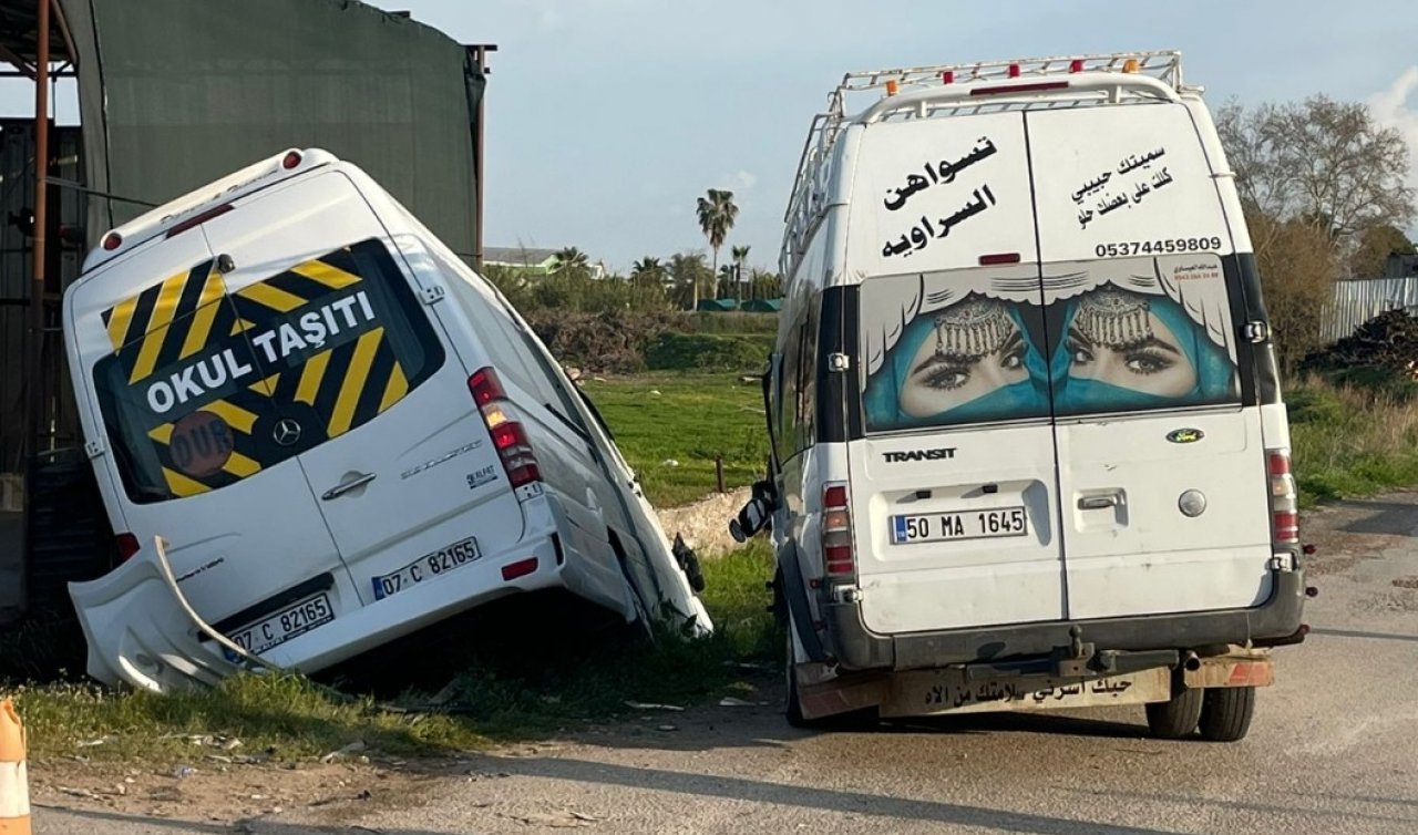 Öğrenci servisi ile minibüs çarpıştı: 9 kişi yaralandı