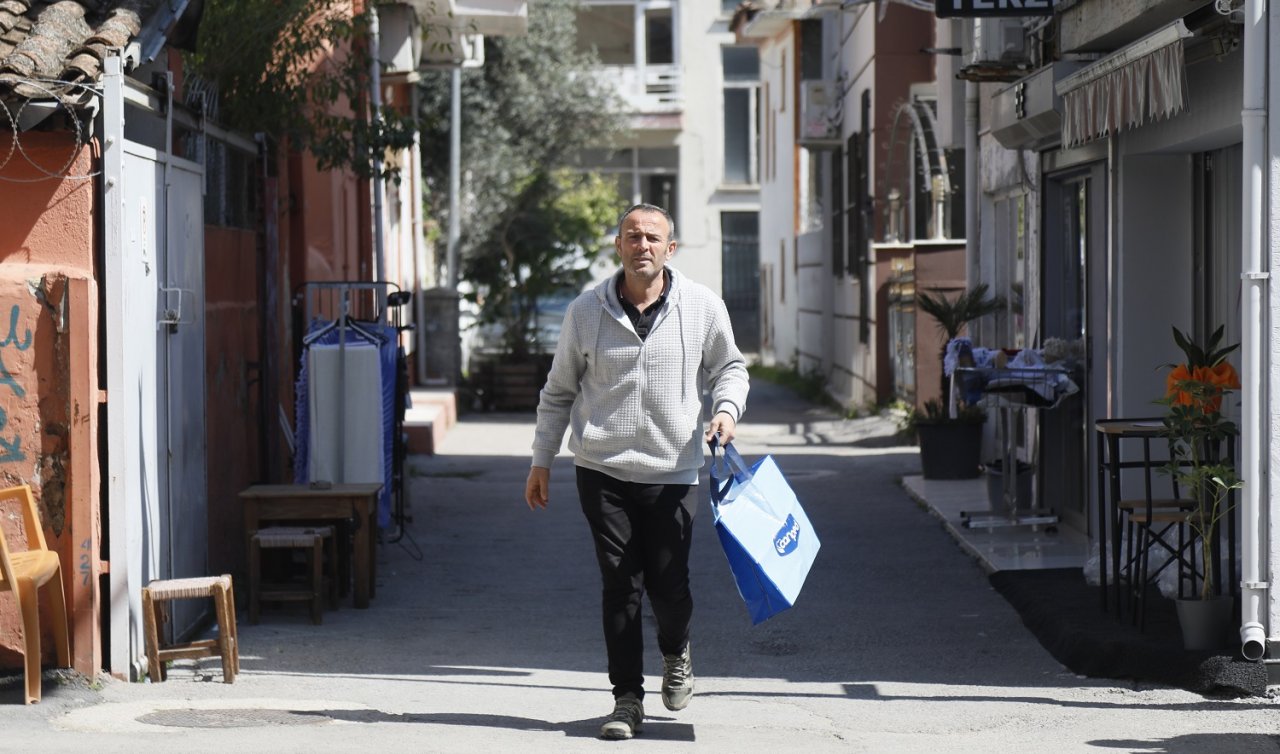  Mahallenin muhtarı bisikleti çalınınca günde 10 kilometre yürüyor