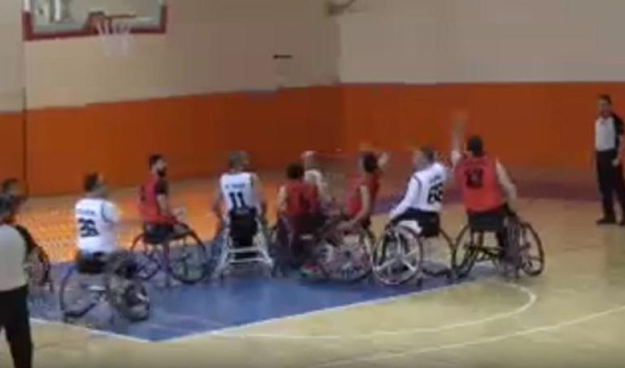 Geçirdiği felç ile engelli kaldı! Basketbolla hayata yeniden tutundu