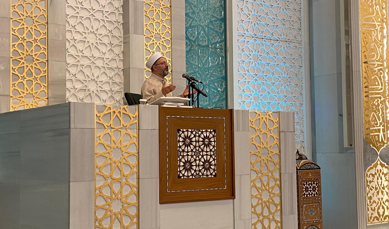  Ali Erbaş: Gazzeliler zalim işgalcilerin bombaları altında sürekli can veriyor