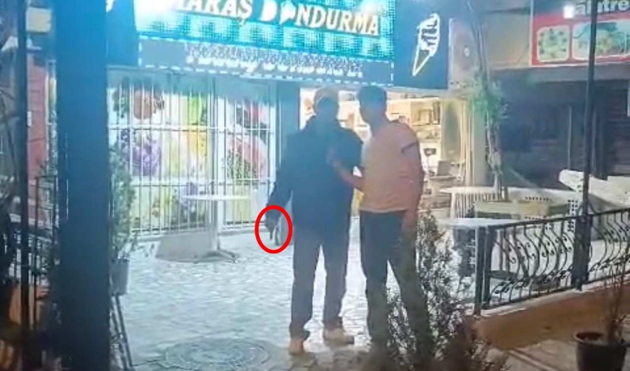 Tartıştığı babası evden kovunca kardeşini bıçakla rehin aldı
