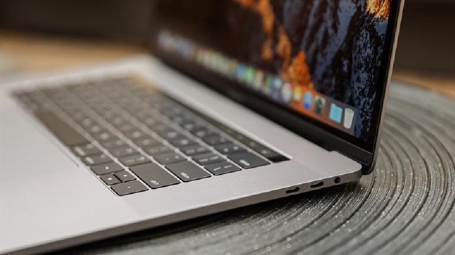 Macbook Kapağı Açınca Açılıyor?  