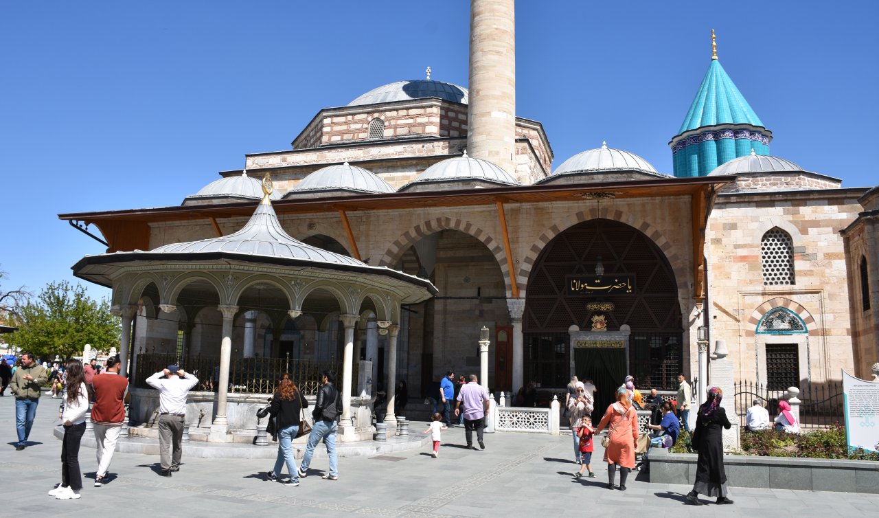  Mevlana Müzesi bayram tatilinde 125 bini aşkın ziyaretçi ağırladı