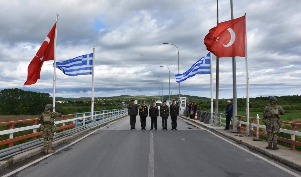 Türk askeri heyet Yunanistan’da Piyade Tugay Komutanlığı’nı ziyaret etti