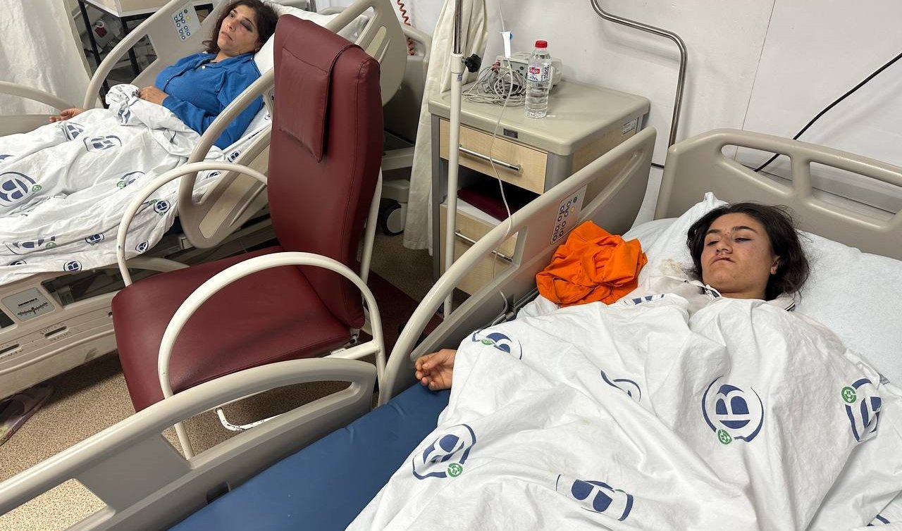 Uçuruma düşen tarım işçisi taşıyan minibüs yandı: 4 ölü 17 yaralı