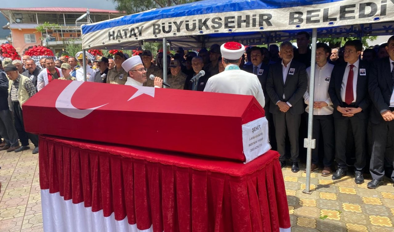 Şehit astsubay başçavuş Hatay’da toprağa verildi