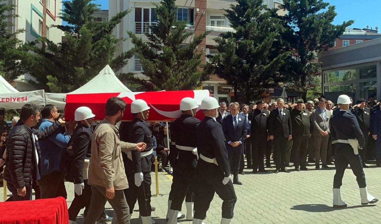  Yaşamını yitiren polis memuru son yolculuğuna uğurlandı