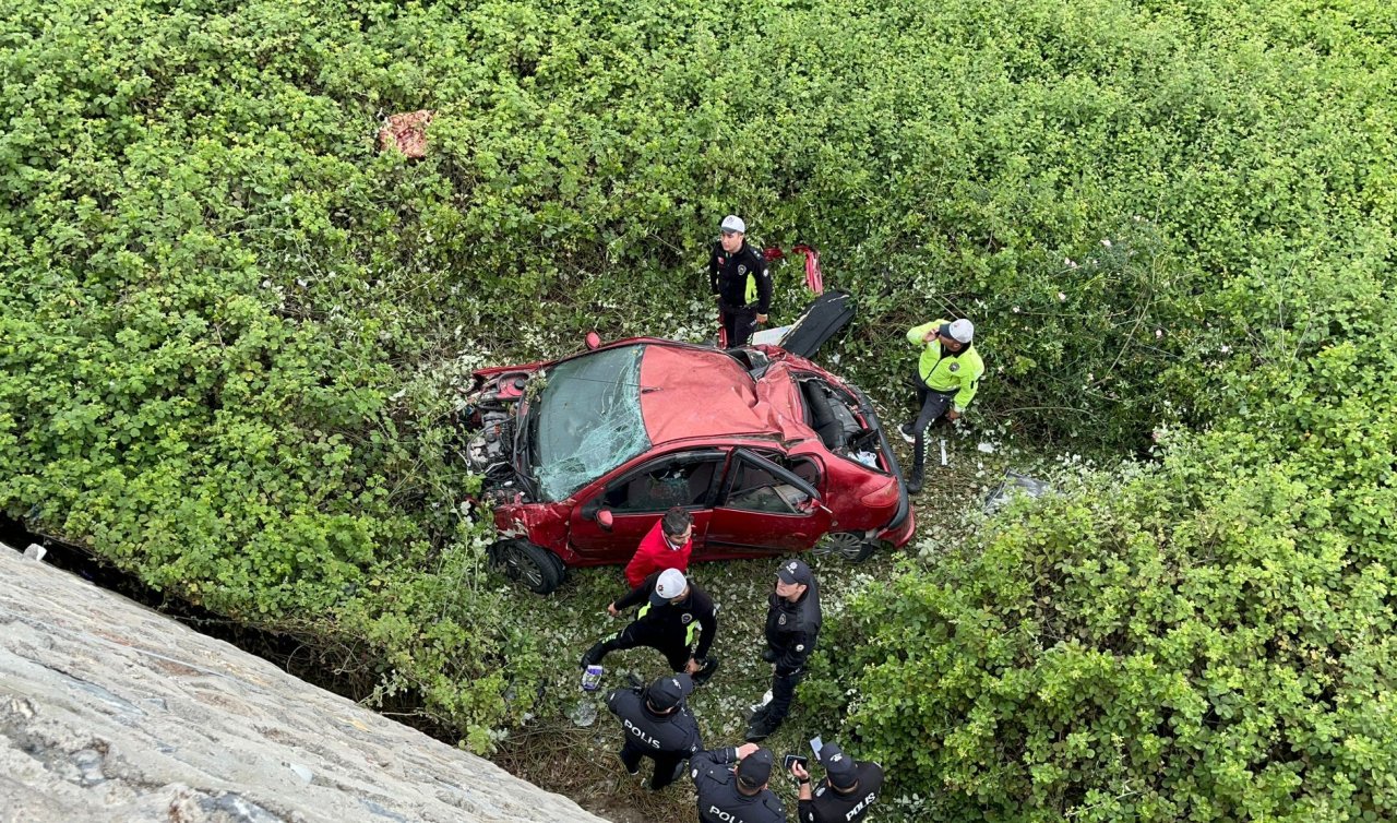  140 kilometre hızla istinat duvarından düşen otomobilde ölü sayısı 2’ye yükseldi