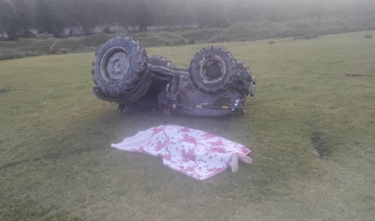 Ehliyetsiz sürücünün kullandığı traktör devrildi: 1 ölü 2 ağır yaralı