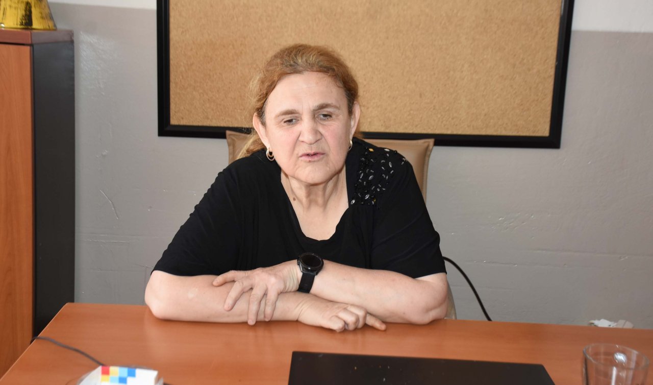  Mezunu olduğu okulda kendisi gibi görme engellilere 29 yıldır rehberlik yapıyor