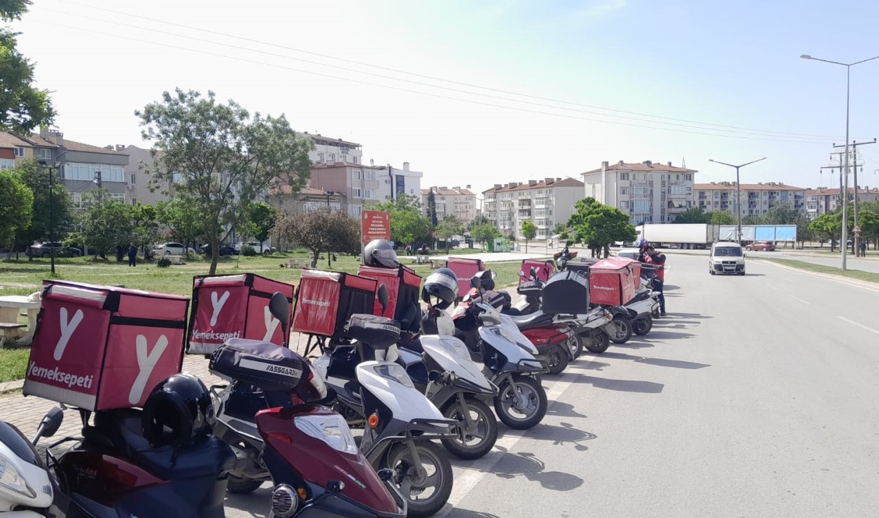 Motokuryeler Ata Emre’nin öldürülmesini kontak kapatarak protesto etti