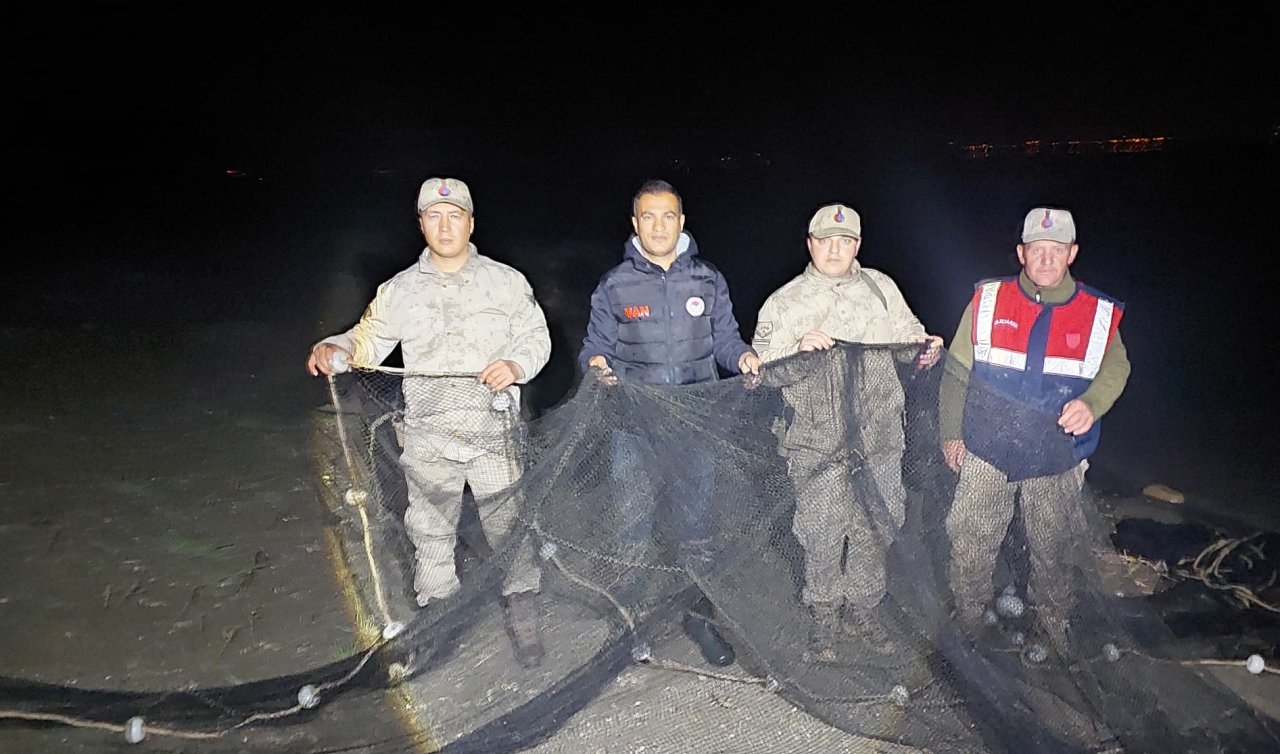 Ekipler kaçak avcılara göz açtırmıyor; 30 ton inci kefali ele geçirildi