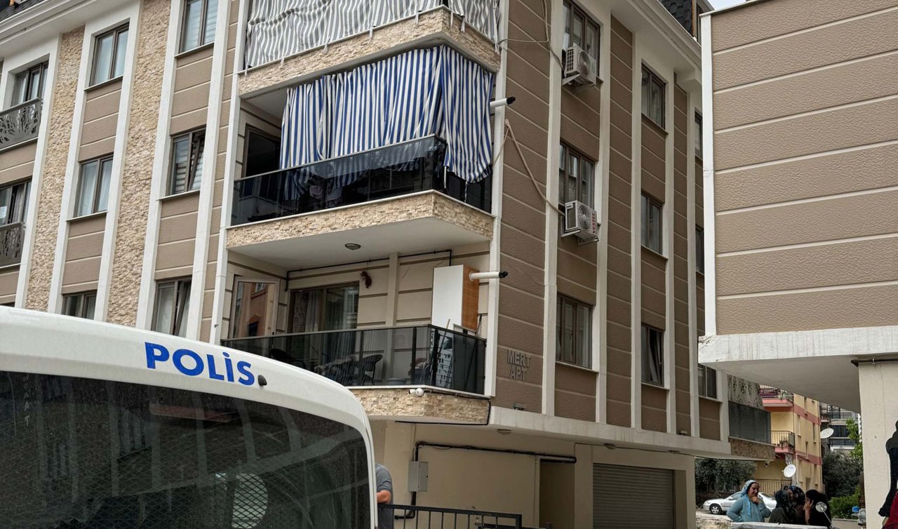  Evinin balkonundan düşüp öldü!