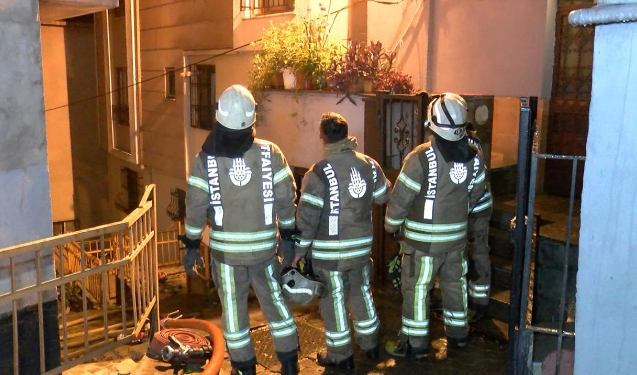  Kağıthane’de dairede yangın: 3 kişi dumandan etkilendi