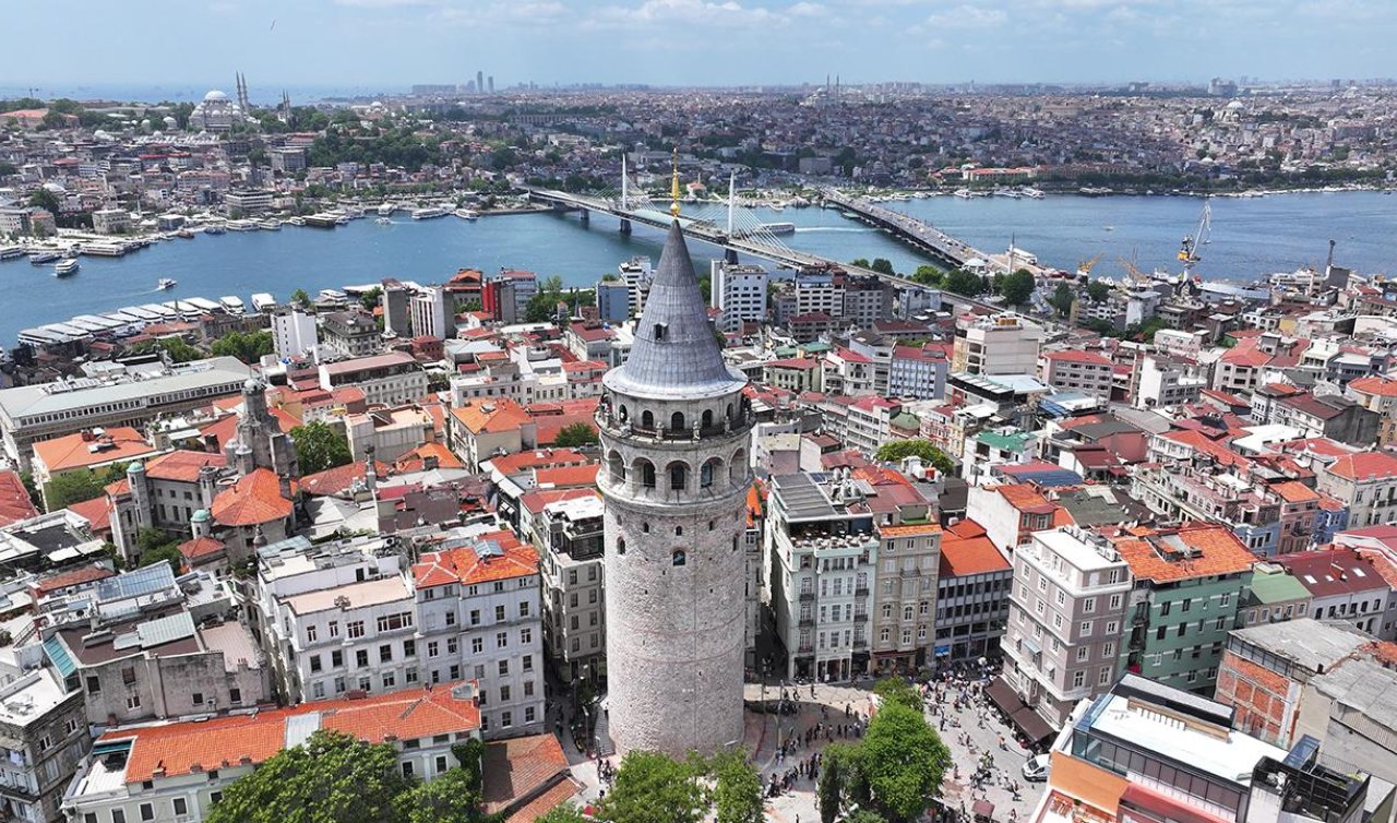 Galata Kulesi yeniden ziyarete açıldı