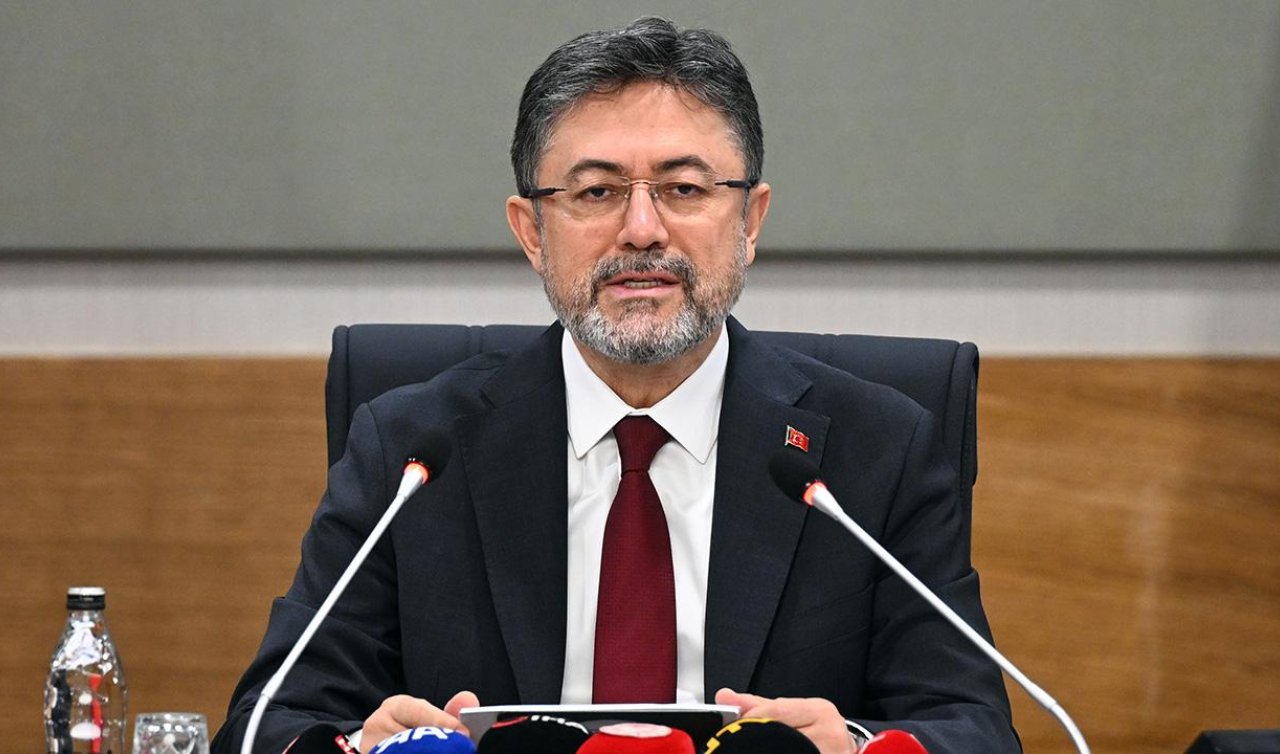Bakan Yumaklı başıboş sokak köpekleri hakkında konuştu! 
