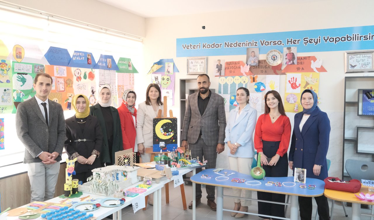 Karapınar’da yıl sonu sergisi açıldı