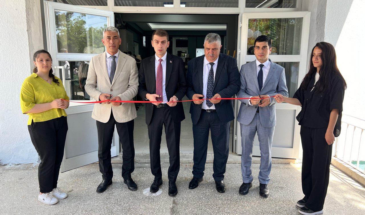 Bozkır’da yıl sonu sergisi açıldı