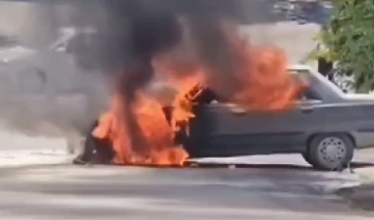  Torununu sınava getirdiği otomobili yandı