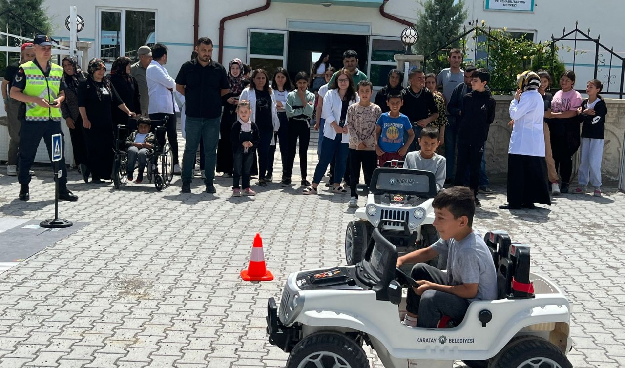 Konya’da özel eğitim öğrencilerine trafik güvenliği eğitimi 