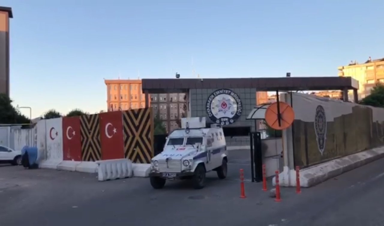 Yasa dışı bahis şebekesine “Gülle’’ operasyonu: 10 tutuklama