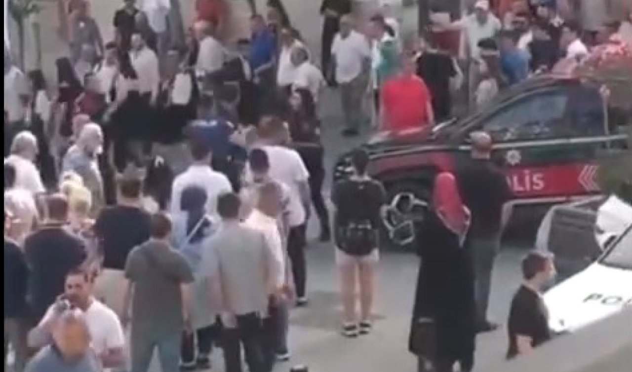 Tartışmaya müdahale eden polise direnince gözaltına alındılar