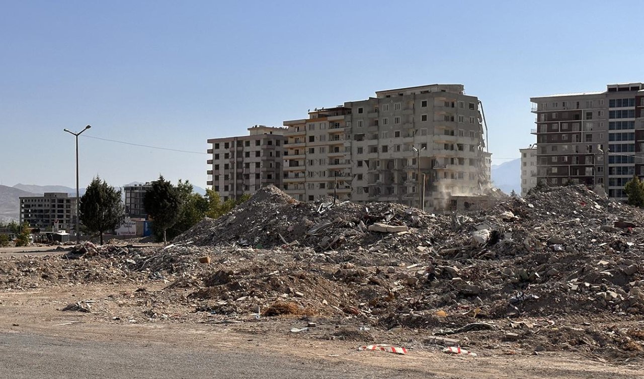 72 kişinin öldüğü Ebrar Sitesi davasında ilk duruşma