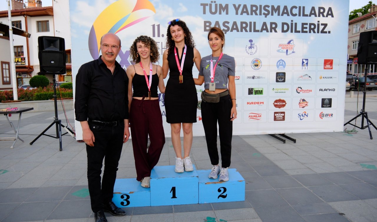 11. Akşehir XC Open Türkiye yamaç paraşüt mesafe yarışması sona erdi