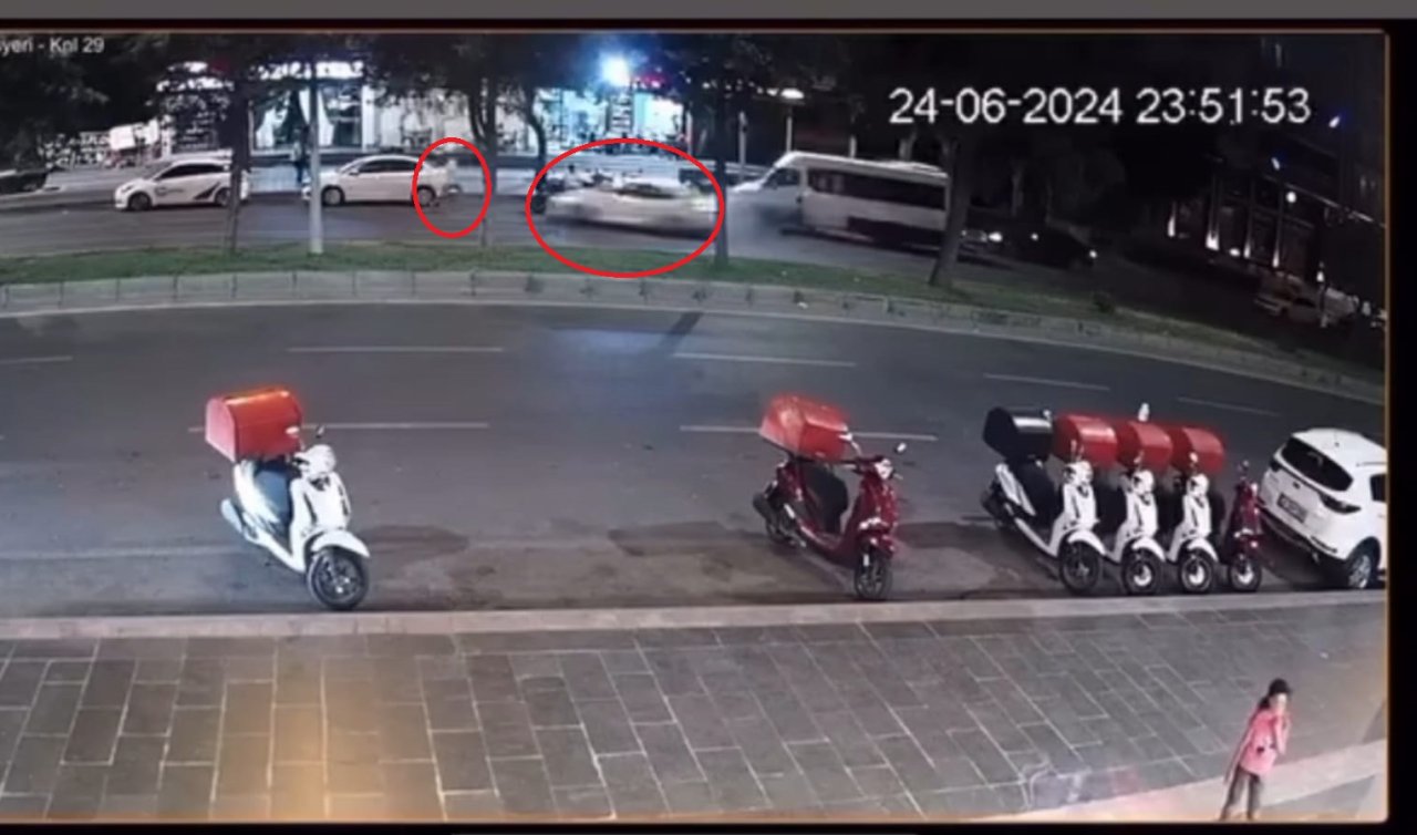  Park halindeki minibüs, ezilmelerini önledi