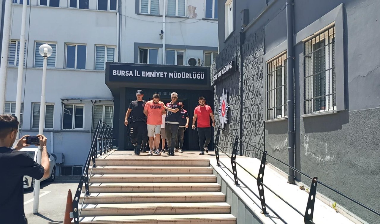 Canlı hayvan alım ilanıyla besicileri dolandıran 4 şüpheli yakalandı