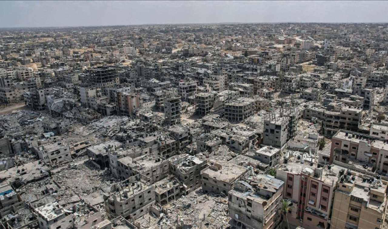İsrail’in Gazze’de bir eve saldırdı: En az 3 sivil öldü
