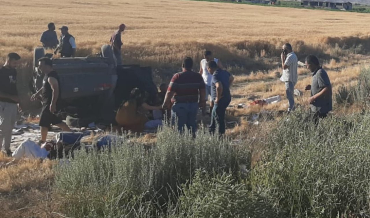 Otomobil şarampole devrildi; tekvando hocası öldü sporcu 4 çocuk yaralandı