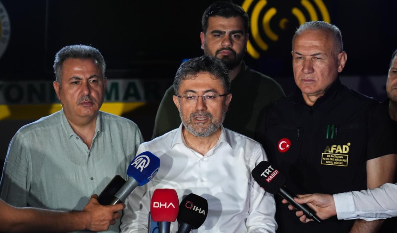Bakan Yumaklı: Çeşme ve Torbalı yangınları kontrol altına alındı