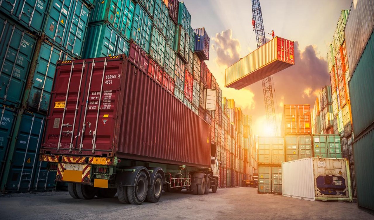 Türk lirasıyla dış ticaret hacmi 6 ayda 519,6 milyar lirayı aştı