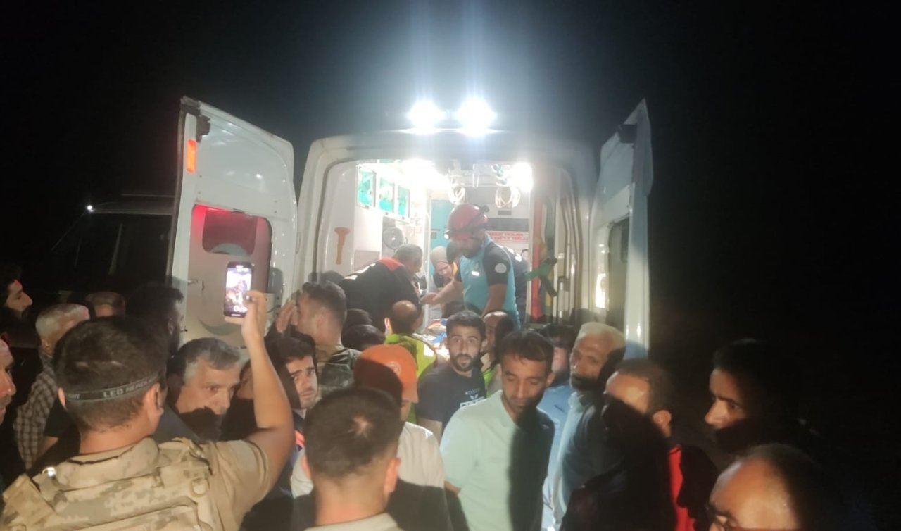 Kayıp olarak aranıyordu! Aracıyla düştüğü uçurumda bacağından yaralı bulundu
